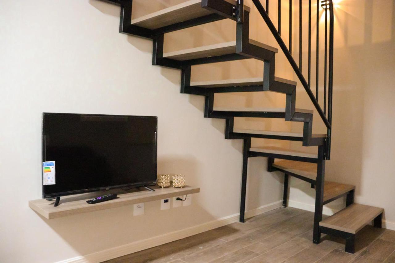 Loft Novo No Centro De Pomerodeアパートメント エクステリア 写真